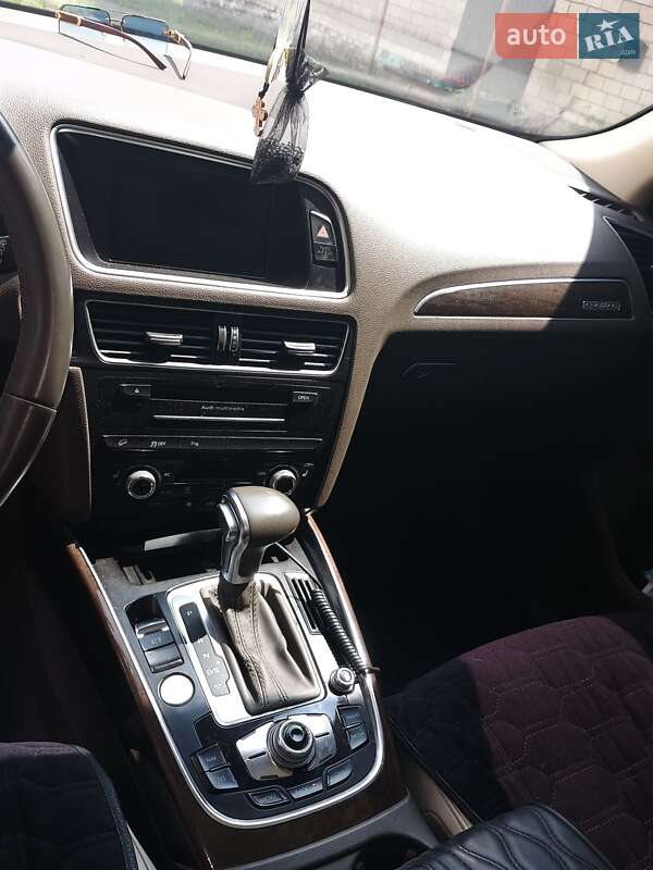 Внедорожник / Кроссовер Audi Q5 2013 в Полтаве