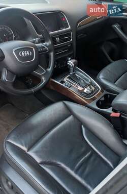 Позашляховик / Кросовер Audi Q5 2014 в 