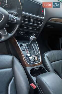 Позашляховик / Кросовер Audi Q5 2014 в 