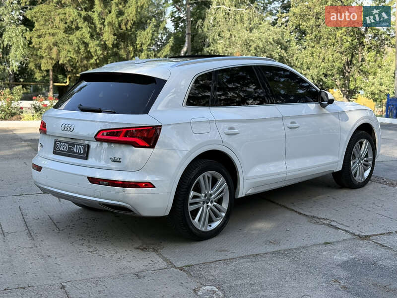 Позашляховик / Кросовер Audi Q5 2018 в Харкові
