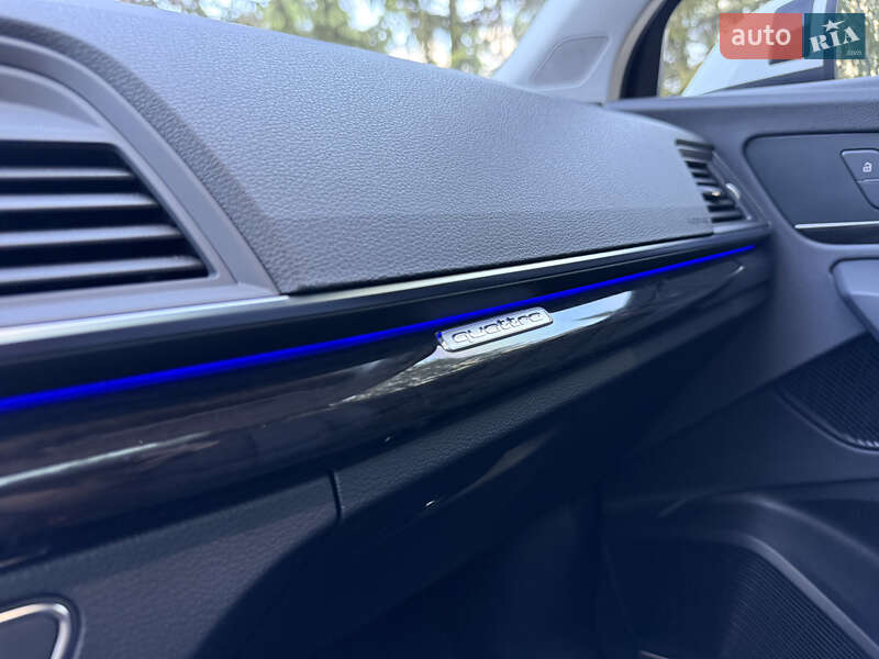 Позашляховик / Кросовер Audi Q5 2018 в Харкові