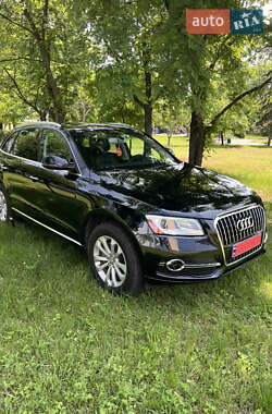 Внедорожник / Кроссовер Audi Q5 2016 в 