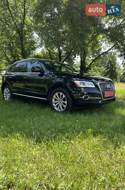 Внедорожник / Кроссовер Audi Q5 2016 в 