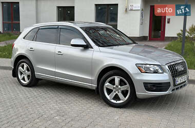 Позашляховик / Кросовер Audi Q5 2011 в 