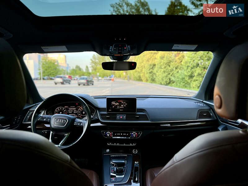 Внедорожник / Кроссовер Audi Q5 2018 в Львове