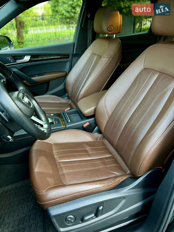 Внедорожник / Кроссовер Audi Q5 2018 в Львове