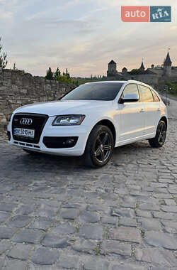 Внедорожник / Кроссовер Audi Q5 2011 в 