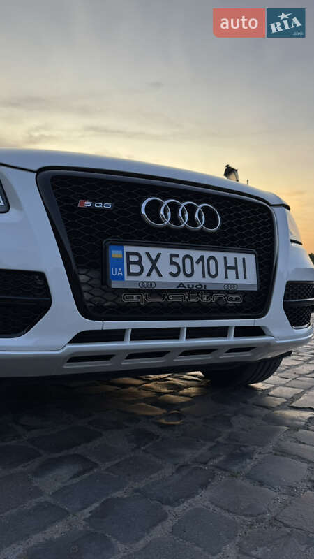 Внедорожник / Кроссовер Audi Q5 2011 в Каменец-Подольском