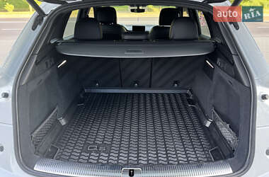 Внедорожник / Кроссовер Audi Q5 2019 в 