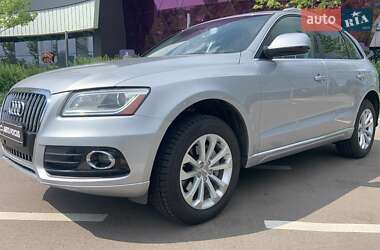 Внедорожник / Кроссовер Audi Q5 2015 в 