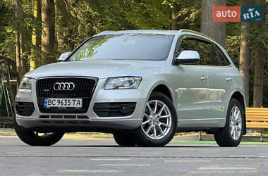 Внедорожник / Кроссовер Audi Q5 2010 в 