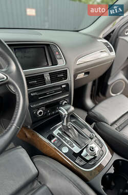 Внедорожник / Кроссовер Audi Q5 2013 в 