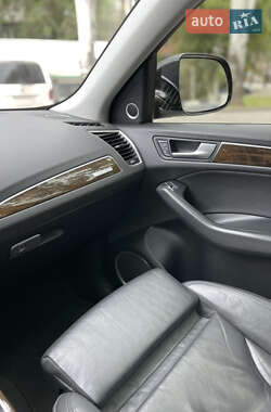 Внедорожник / Кроссовер Audi Q5 2013 в 