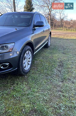 Внедорожник / Кроссовер Audi Q5 2015 в 