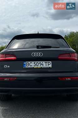 Внедорожник / Кроссовер Audi Q5 2019 в 