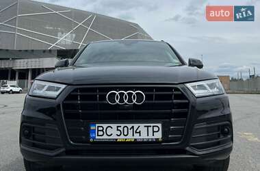 Внедорожник / Кроссовер Audi Q5 2019 в 
