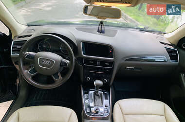 Позашляховик / Кросовер Audi Q5 2013 в 