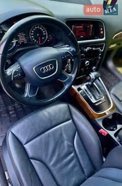 Внедорожник / Кроссовер Audi Q5 2015 в 