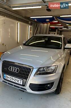 Внедорожник / Кроссовер Audi Q5 2012 в 