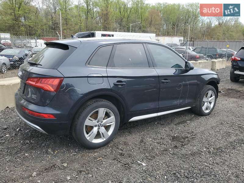 Внедорожник / Кроссовер Audi Q5 2018 в Львове