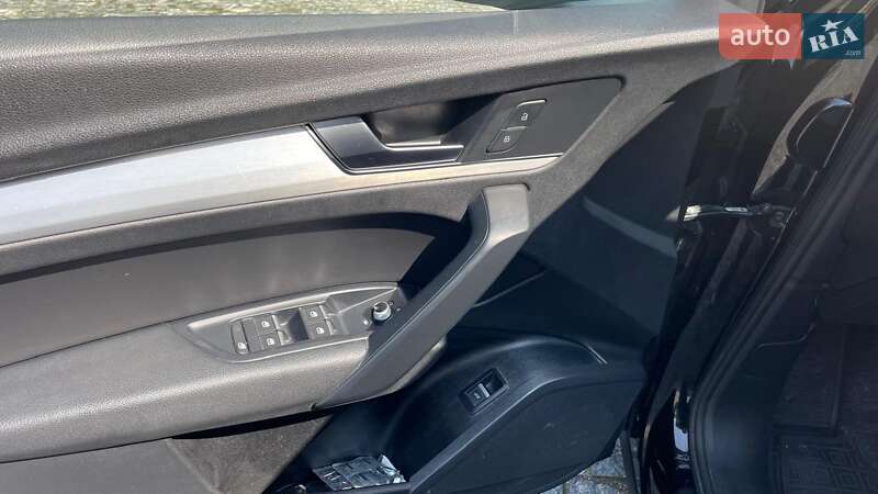 Внедорожник / Кроссовер Audi Q5 2018 в Житомире