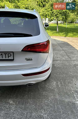 Позашляховик / Кросовер Audi Q5 2015 в 