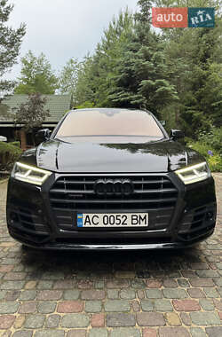 Позашляховик / Кросовер Audi Q5 2018 в Луцьку