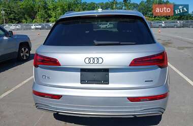 Внедорожник / Кроссовер Audi Q5 2021 в 