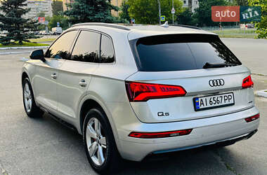 Позашляховик / Кросовер Audi Q5 2019 в 