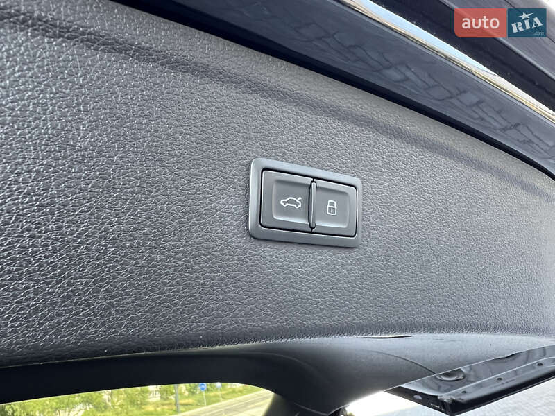 Внедорожник / Кроссовер Audi Q5 2017 в Днепре