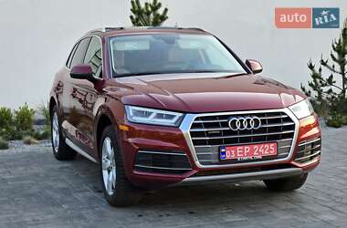 Позашляховик / Кросовер Audi Q5 2018 в Луцьку
