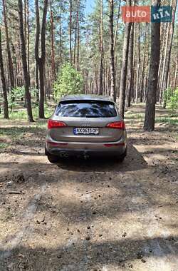 Внедорожник / Кроссовер Audi Q5 2010 в 
