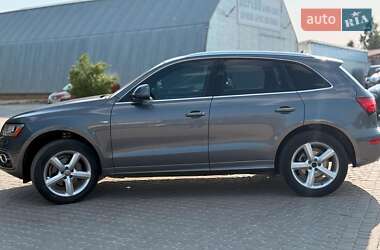Внедорожник / Кроссовер Audi Q5 2016 в 