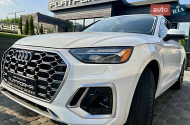 Внедорожник / Кроссовер Audi Q5 2021 в 