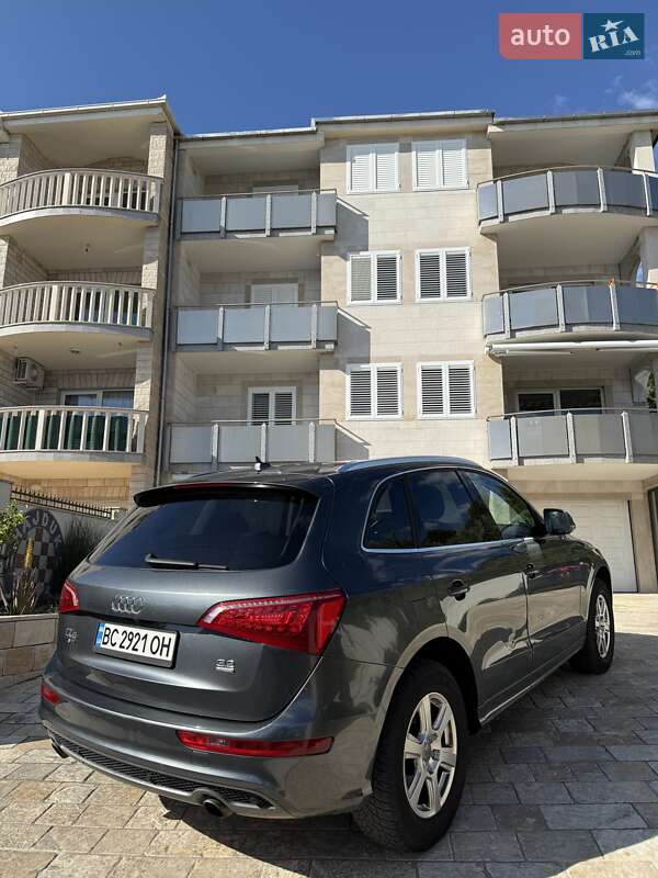 Позашляховик / Кросовер Audi Q5 2012 в Львові
