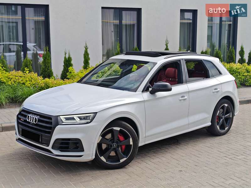 Внедорожник / Кроссовер Audi Q5 2019 в 