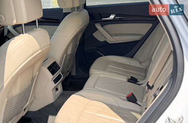 Позашляховик / Кросовер Audi Q5 2017 в Львові
