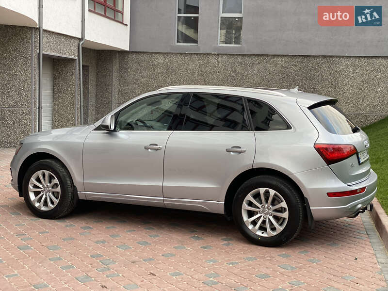 Позашляховик / Кросовер Audi Q5 2014 в Івано-Франківську