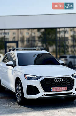 Внедорожник / Кроссовер Audi Q5 2022 в Днепре