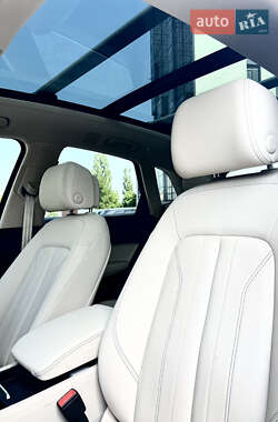 Внедорожник / Кроссовер Audi Q5 2022 в 