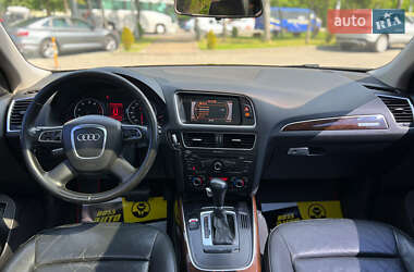 Позашляховик / Кросовер Audi Q5 2010 в 