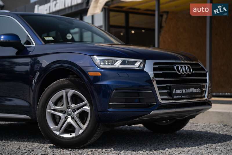 Внедорожник / Кроссовер Audi Q5 2018 в Черновцах