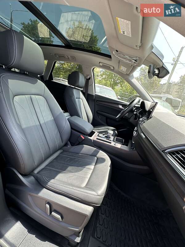 Внедорожник / Кроссовер Audi Q5 2021 в Кривом Роге