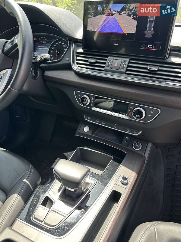 Внедорожник / Кроссовер Audi Q5 2021 в Кривом Роге