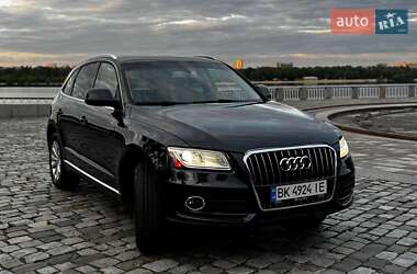 Внедорожник / Кроссовер Audi Q5 2012 в 