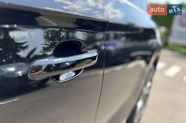 Внедорожник / Кроссовер Audi Q5 2021 в 