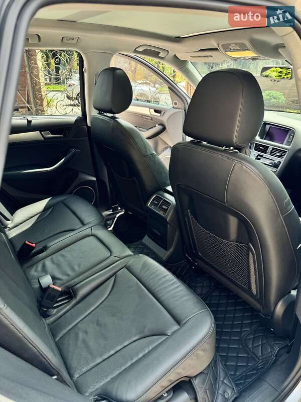 Внедорожник / Кроссовер Audi Q5 2012 в Виннице