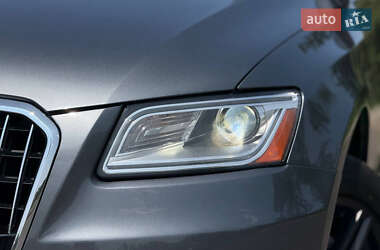 Внедорожник / Кроссовер Audi Q5 2015 в 