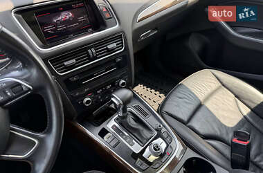 Внедорожник / Кроссовер Audi Q5 2015 в 