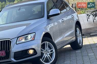 Позашляховик / Кросовер Audi Q5 2016 в 